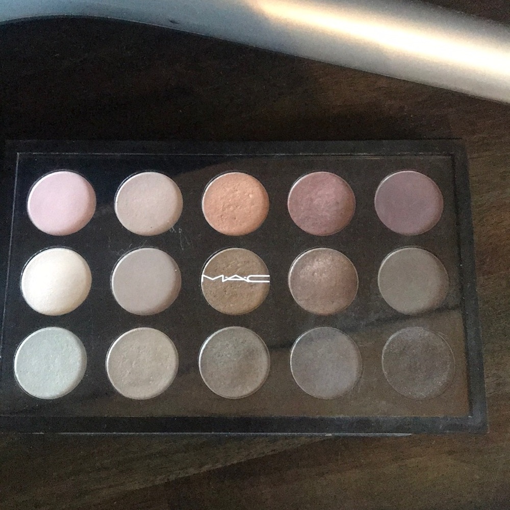 MAC pallet Cool Natural